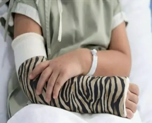 Animal fur arm cover2